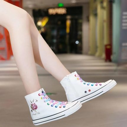Sports Shoes