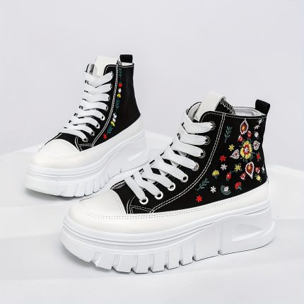 Sports Shoes