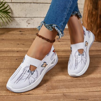 Sports Shoes