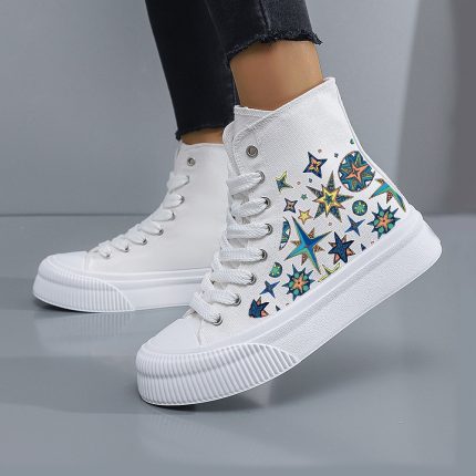 Sports Shoes